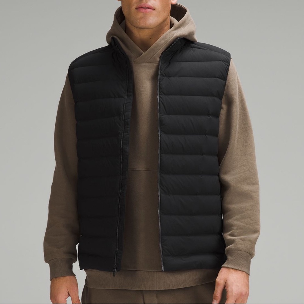 LULULEMON NWT  Navigation Down Vest Men's